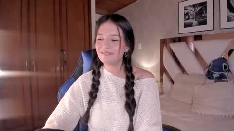 haathorx online show from February 4, 9:09 pm