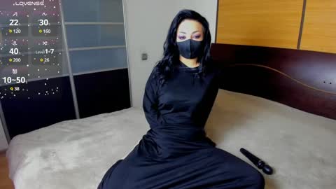 Linda online show from January 26, 2:35 am