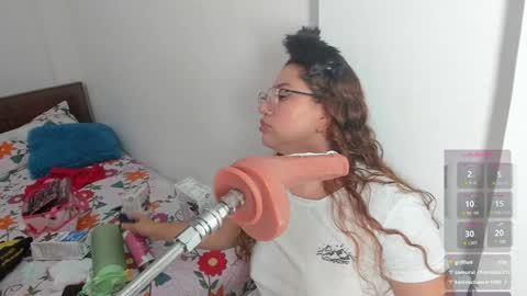 hade_cute2 online show from December 18, 10:35 pm