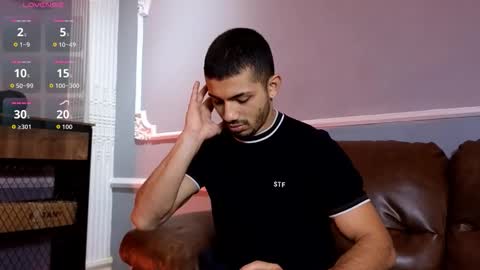 Snapshot of hadez_69 chatting on October 22, 1:22 pm HADEZ online show from October 22, 1:22 pm