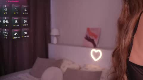 Hi Im Rebecca Glad to see you in my room  PVT is open online show from June 18, 2:12 am