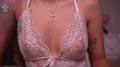 Hi Im Rebecca Glad to see you in my room  PVT is open online show from June 30, 1:06 am