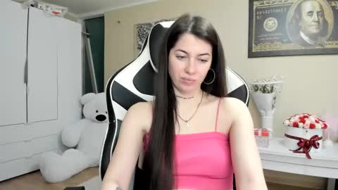 Snapshot of hailey_beauty chatting on December 28, 10:34 pm Sk pe Anya388109 online show from December 28, 10:34 pm