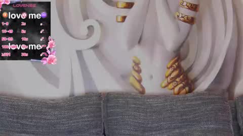 Snapshot of hailey_peach chatting on January 31, 7:11 pm HaileyPeach online show from January 31, 7:11 pm