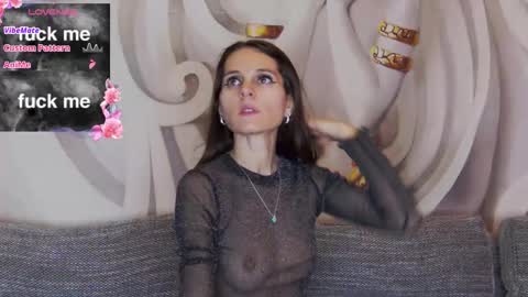 Snapshot of hailey_peach chatting on February 2, 6:39 pm HaileyPeach online show from February 2, 6:39 pm