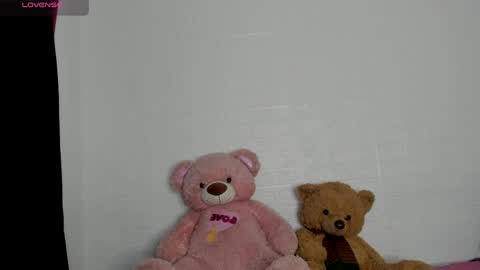 Hailey online show from April 7, 11:37 pm