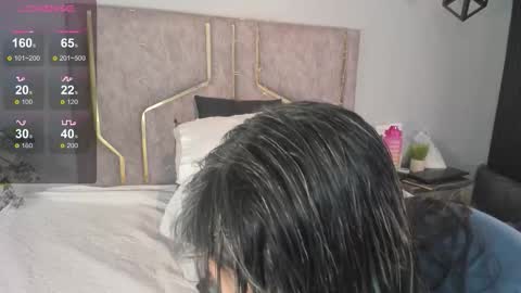 haileystonei online show from November 19, 11:32 am