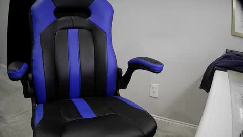 Snapshot of hairbear63 chatting on November 30, 1:20 am HairBear63 online show from November 30, 1:20 am