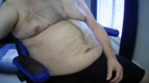 Snapshot of hairbear63 chatting on March 1, 5:15 pm HairBear63 online show from March 1, 5:15 pm