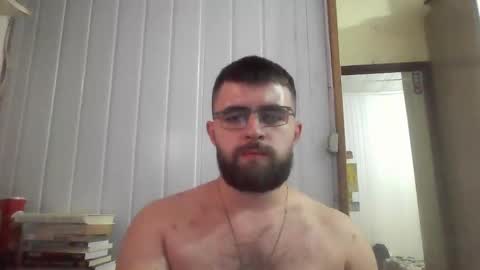 Snapshot of hairy_man_69_ chatting on January 5, 5:30 am horny online show from January 5, 5:30 am