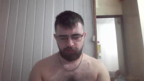 Snapshot of hairy_man_69_ chatting on October 27, 2:21 pm horny online show from October 27, 2:21 pm