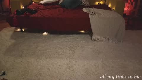 Mary Ly online show from January 12, 11:17 am