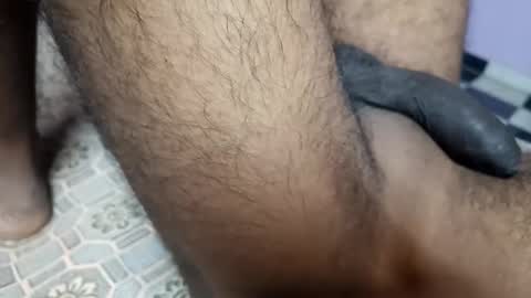 Snapshot of hairy_men01 chatting on October 24, 11:01 pm hairy_men01 online show from October 24, 11:01 pm