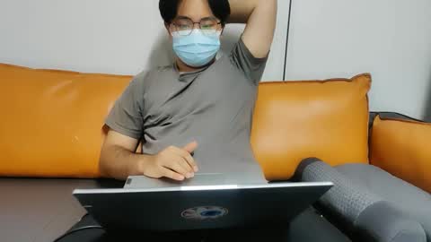 Snapshot of hairycol66 chatting on October 28, 11:36 am hairycol66 online show from October 28, 11:36 am