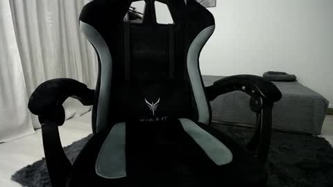 Adam online show from December 19, 1:28 am