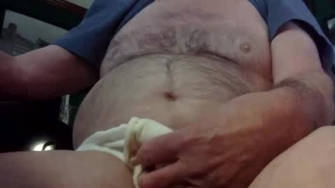 Snapshot of hairydad246 chatting on March 13, 5:52 pm hairydad246 online show from March 13, 5:52 pm