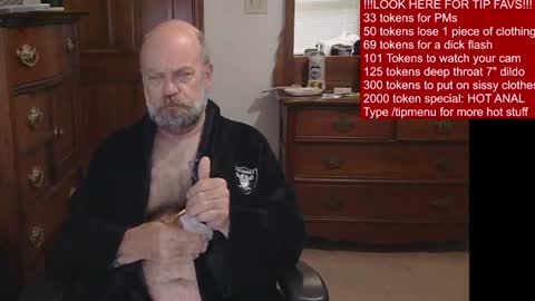 HairyDaddyBear69 online show from July 2, 11:27 am