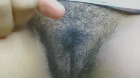 hairygirl83 online show from May 5, 2:47 pm