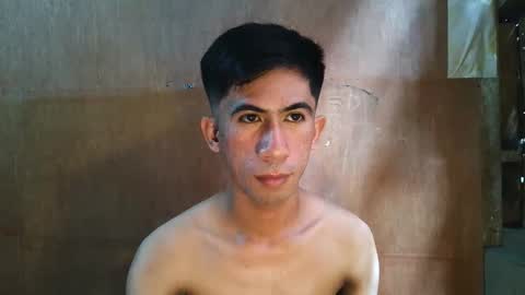 hairyhugecock_22 online show from December 19, 3:24 am