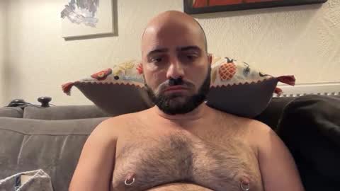 Snapshot of hairyleatherguy chatting on November 11, 9:48 pm Hairy Guy online show from November 11, 9:48 pm