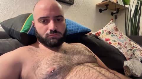 Snapshot of hairyleatherguy chatting on November 15, 11:21 pm Hairy Guy online show from November 15, 11:21 pm