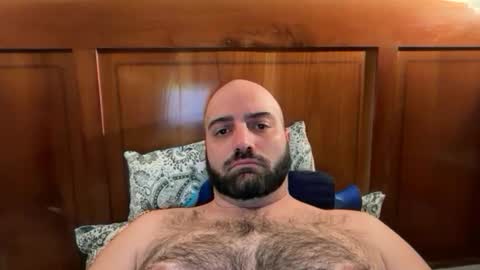 Snapshot of hairyleatherguy chatting on January 11, 5:18 pm Hairy Guy online show from January 11, 5:18 pm