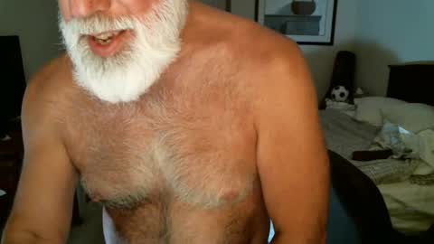 Hairy pecs online show from June 10, 7:07 am