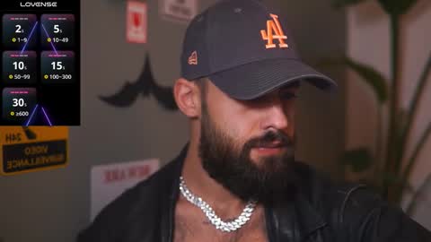 HairyRobXxX online show from November 4, 4:17 pm