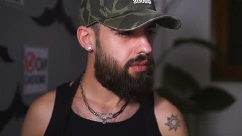 HairyRobXxX online show from November 6, 5:47 pm