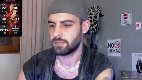 Snapshot of hairyrobxxx chatting on January 8, 5:59 pm HairyRobXxX online show from January 8, 5:59 pm