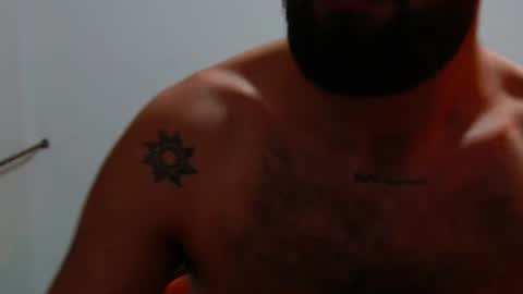 Snapshot of hairyrobxxx chatting on July 13, 10:01 pm HairyRobXxX online show from July 13, 10:01 pm