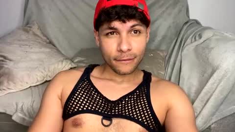 Independent       model  online show from February 27, 3:47 am