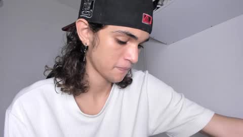 Snapshot of halan_jr chatting on February 24, 2:30 am halan online show from February 24, 2:30 am