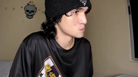 Snapshot of halan_jr chatting on November 17, 5:24 am halan online show from November 17, 5:24 am