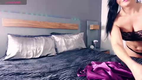 Haley online show from November 18, 8:30 am