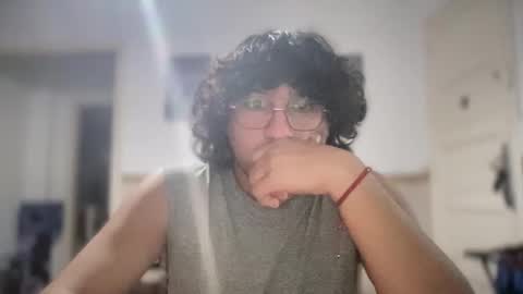 halfblood18 online show from February 23, 10:40 pm