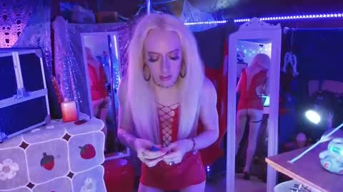 Snapshot of halovalentine chatting on February 6, 1:49 am halovalentine online show from February 6, 1:49 am