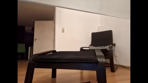 hamburgcock86 online show from March 13, 4:41 am