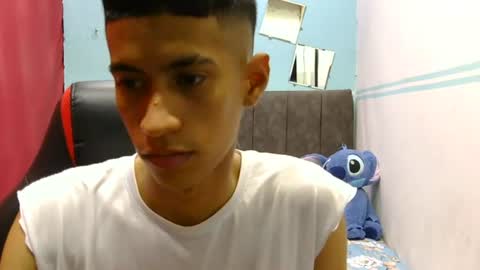 hamcummboy20 online show from June 17, 8:32 pm