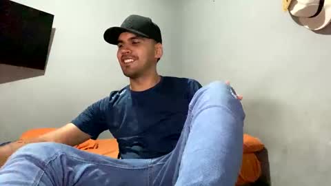 hamiltong12 online show from November 16, 4:40 am