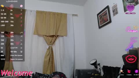 Snapshot of hammer9247 chatting on February 12, 2:34 pm hammer9247 online show from February 12, 2:34 pm