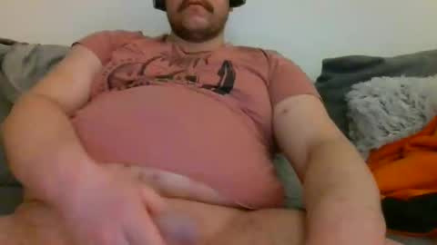 Snapshot of hammer_b chatting on January 12, 3:17 am hammer_b online show from January 12, 3:17 am