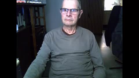 Prefer men 80 online show from February 27, 9:04 pm