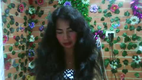 Snapshot of han_deus chatting on January 9, 5:34 am HANMy Dears make sure to follow me here create a FREE account if you dont have one and chat thank you. online show from January 9, 5:34 am