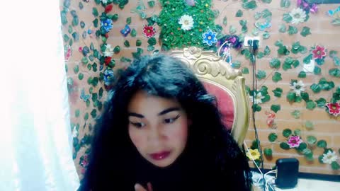 Snapshot of han_deus chatting on January 19, 6:42 am HANMy Dears make sure to follow me here create a FREE account if you dont have one and chat thank you. online show from January 19, 6:42 am