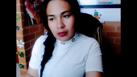 Snapshot of han_deus chatting on September 27, 3:17 pm HANMy Dears make sure to follow me here create a FREE account if you dont have one and chat thank you. online show from September 27, 3:17 pm