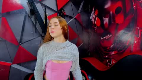 Hana and Zeta online show from November 30, 12:20 pm