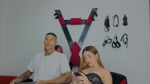 Hana and Zeta online show from March 29, 12:38 pm