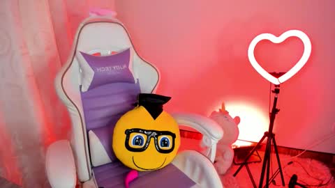 Hana Garcia online show from March 17, 3:33 am