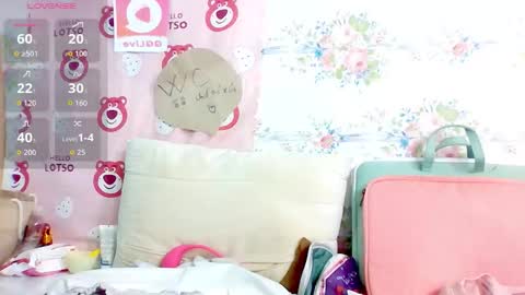 hana_sweetgirl online show from January 18, 7:23 am